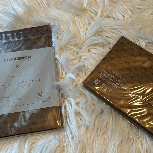 New Gucci x Doraemon hardcover notebook and notepads - Picture 6 of 7
